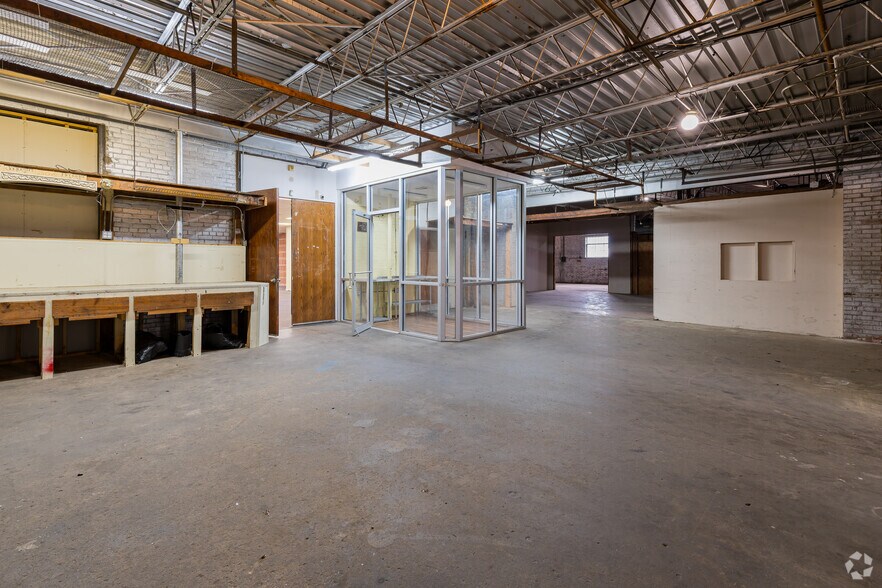 More Photos Of 216-224 SW 29th St, Oklahoma City Storefront For Sale