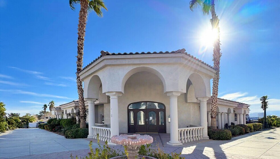 More Photos Of 5852 S Pecos Rd, Las Vegas Office For Sale