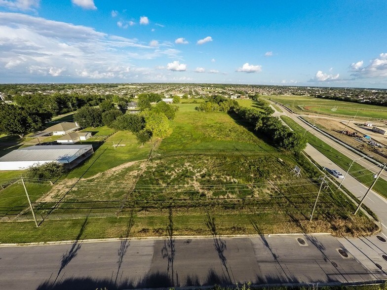 More Photos Of 8612 Fuqua St, Houston Land For Sale