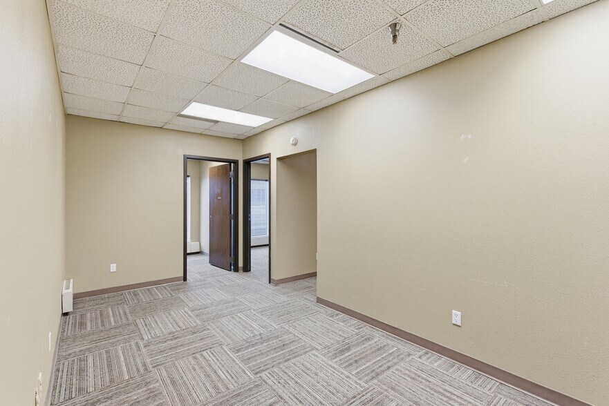 More Photos Of 403 4TH St NW, Bemidji Medical For Lease