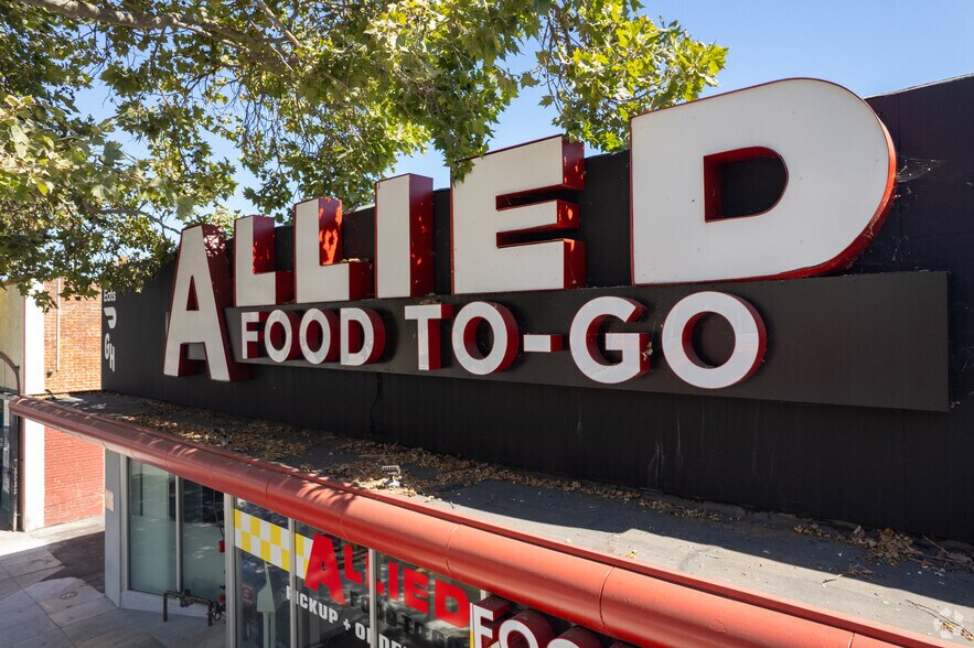 More Photos Of 1060 E Colorado Blvd, Pasadena Storefront For Lease