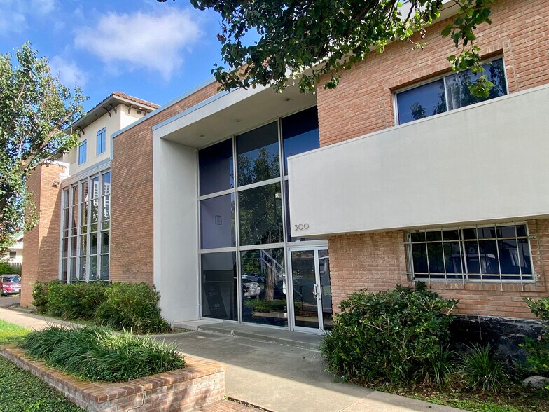 Primary Photo Of , Houston Unknown For Sale