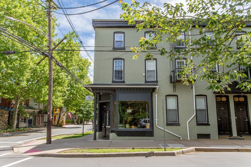 More Photos Of 41 Church St, Lambertville Apartments For Sale