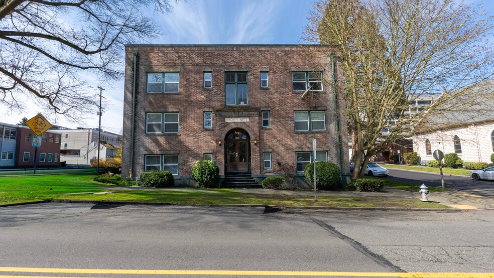 More Photos Of , Tacoma Multifamily For Sale