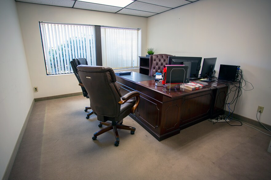 More Photos Of 178-190 Cedar Hill St, Marlborough Industrial For Lease