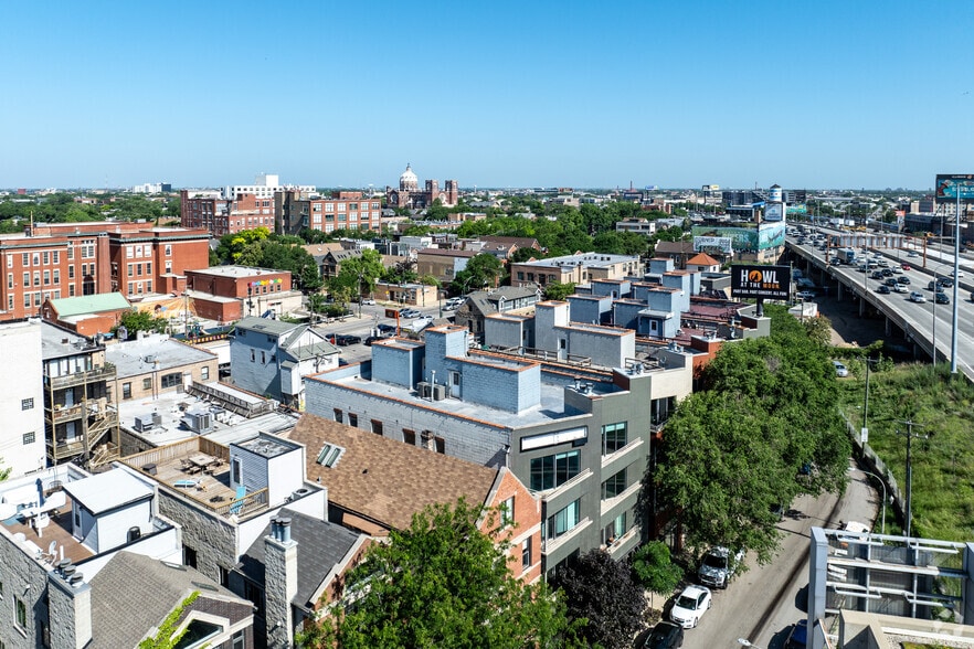 More Photos Of 1636 N Bosworth Ave, Chicago Apartments For Sale