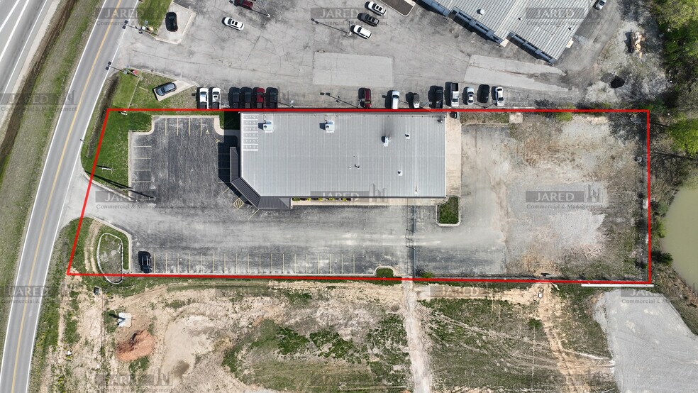 More Photos Of 2410 Evergreen Pky, Lebanon Freestanding For Lease