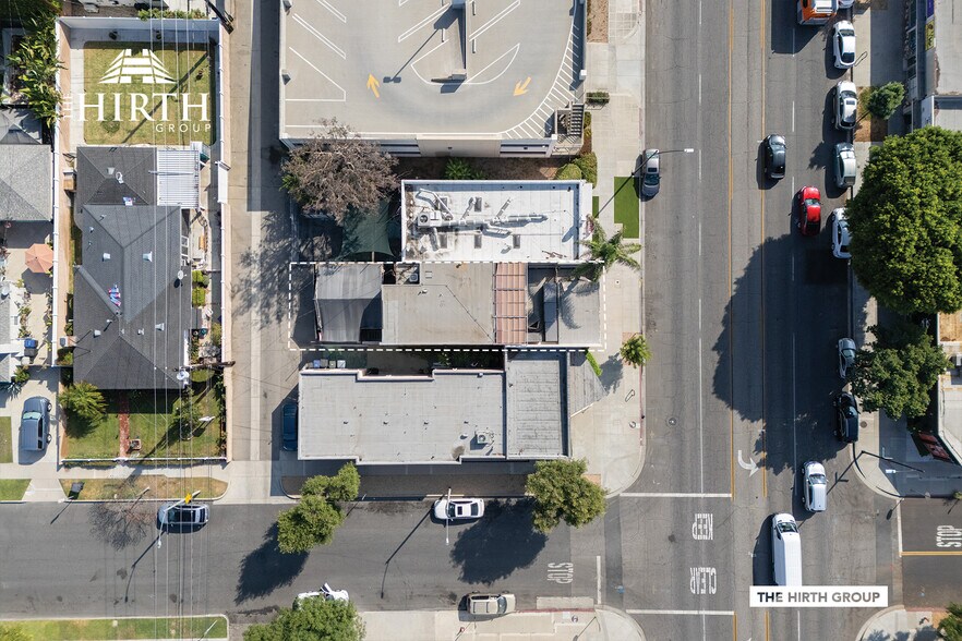 More Photos Of 2319 W Magnolia Blvd, Burbank Office Residential For Sale