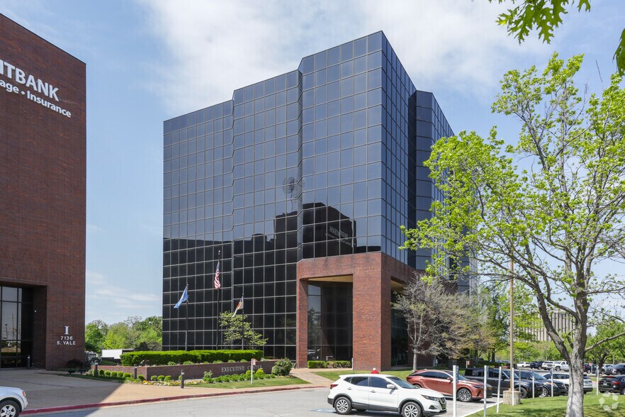 More Photos Of 7134 S Yale Ave, Tulsa Medical For Lease