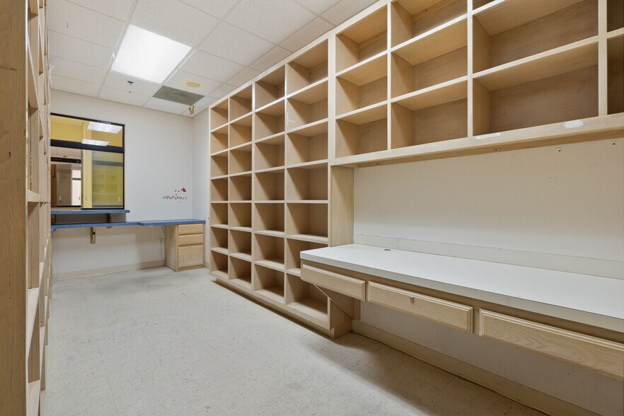 More Photos Of 2601 Cornerstone Blvd, Edinburg Medical For Sale