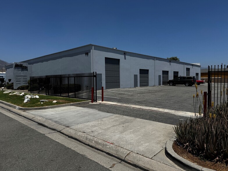Primary Photo Of 718-738 N Loren Ave, Azusa Warehouse For Lease