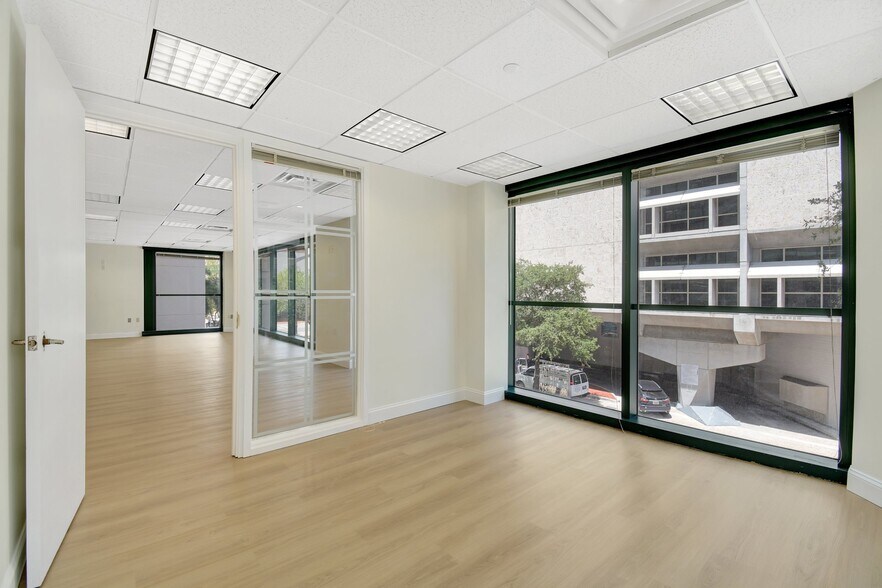 More Photos Of 200 S Andrews Ave, Fort Lauderdale Medical For Sale