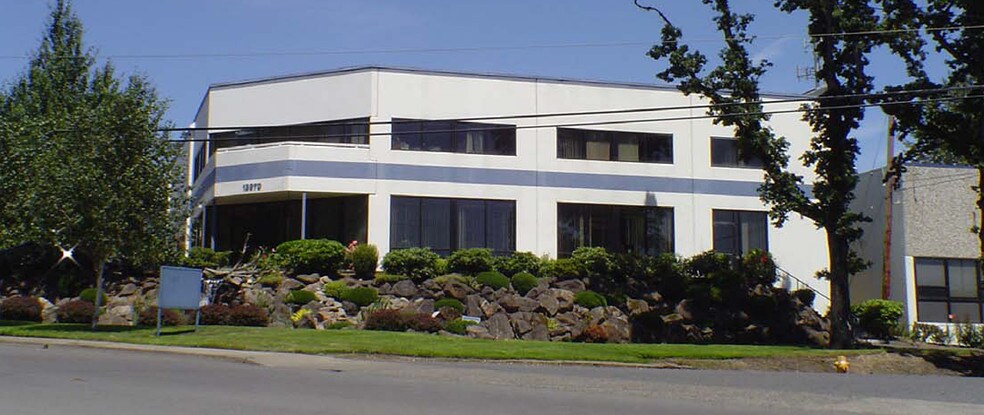 More Photos Of 13970 SW 72nd Ave, Tigard Warehouse For Lease