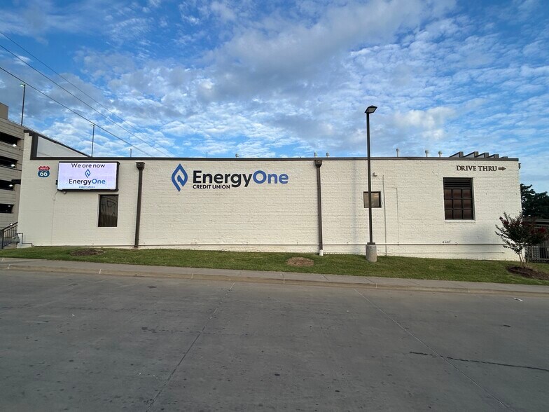 More Photos Of 1635 E 11th St, Tulsa General Retail For Sale