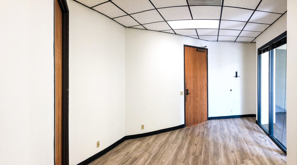 More Photos Of 119 S Atlantic Blvd, Monterey Park Office For Sale