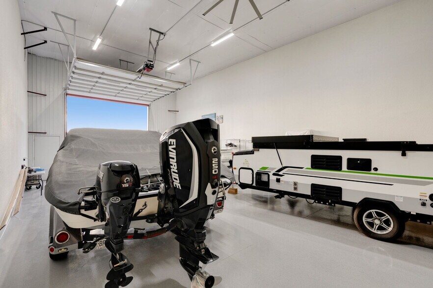 More Photos Of 341 1st St, Mead Warehouse For Sale