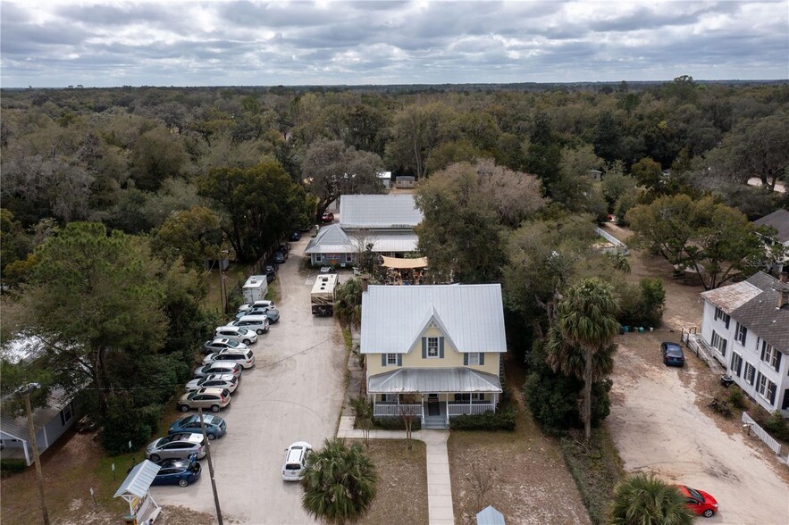 Primary Photo Of 307 State Road 26, Melrose Restaurant For Sale