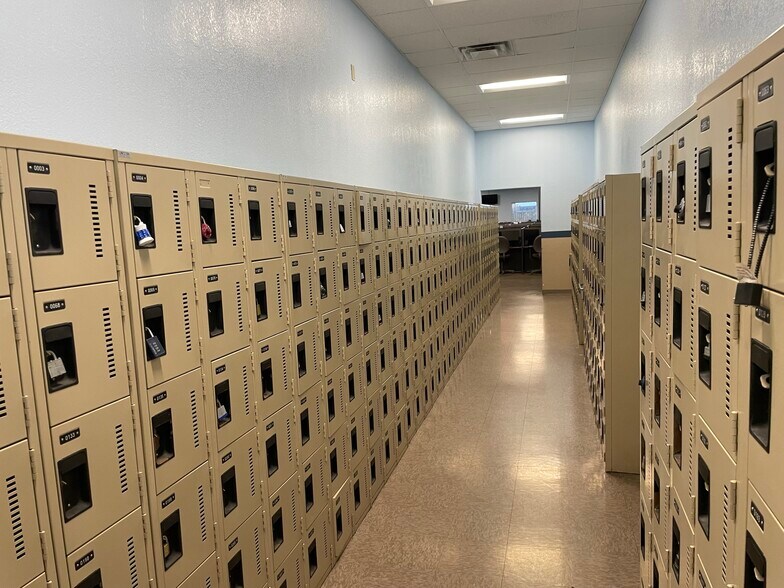 More Photos Of 2100 Summit Ct, Las Cruces Office For Sale