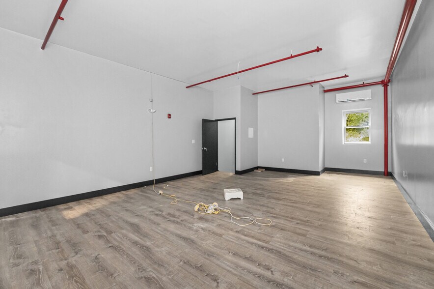 More Photos Of 1130 Eastern Ave, Malden Warehouse For Lease
