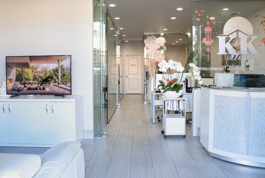 More Photos Of 969 Story Rd, San Jose General Retail For Sale