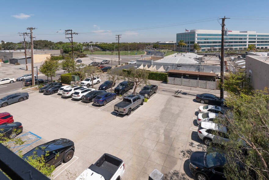 More Photos Of 1108 Sartori Ave, Torrance Office Residential For Sale