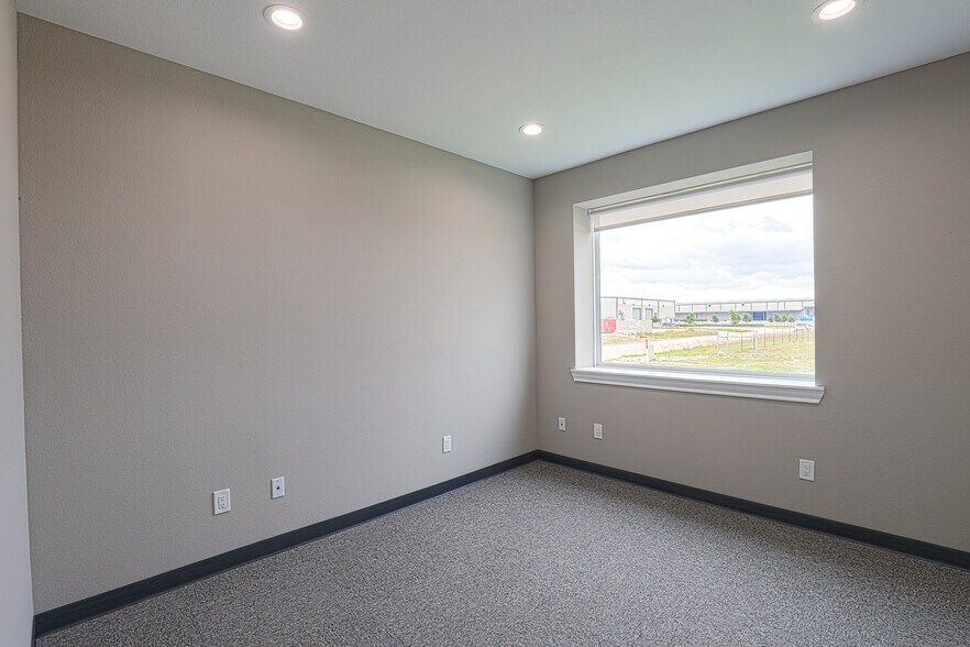 More Photos Of 21215 FM 529 Rd, Cypress Warehouse For Lease