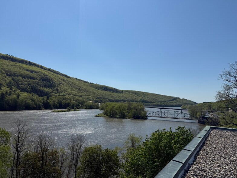 More Photos Of 201 Main st, Brattleboro Medical For Sale