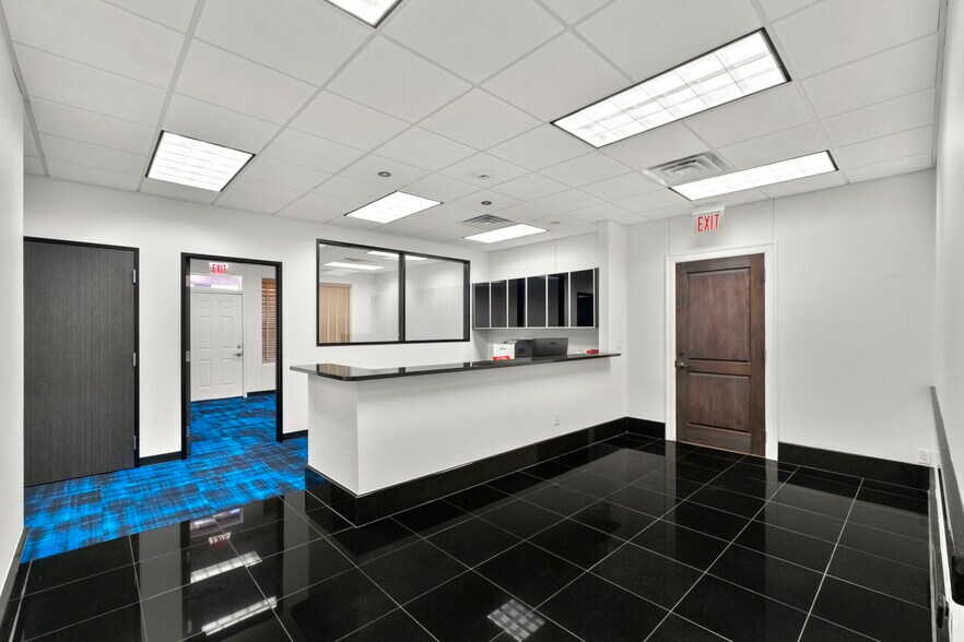 More Photos Of 8627 Cinnamon Creek Dr, San Antonio Medical For Sale