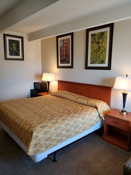 More Photos Of 15225 US-385, Julesburg Hotel For Sale