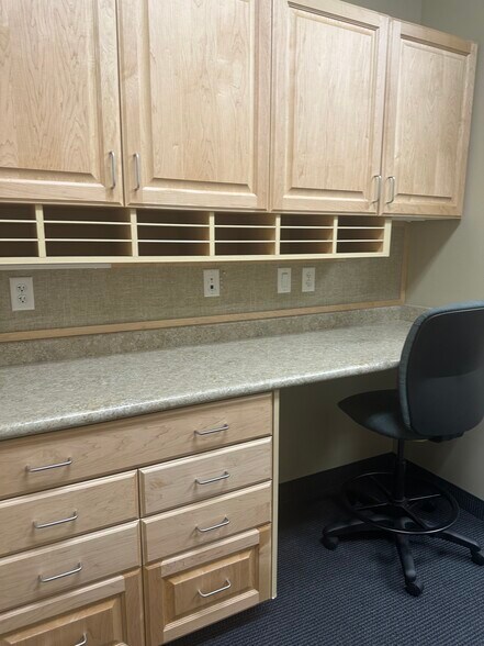 More Photos Of 811-867 N 900 W, Orem Office For Sale