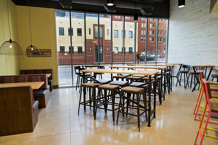 More Photos Of 202 S Cheyenne Ave, Tulsa Office For Lease