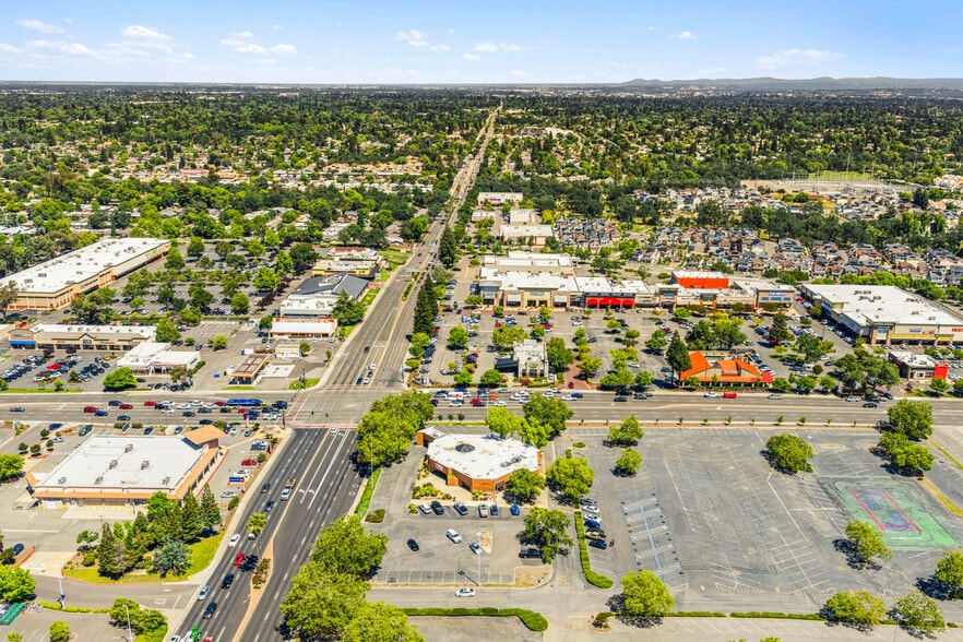 More Photos Of 6199 Sunrise Mall Rd, Citrus Heights Bank For Sale