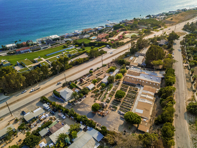 Primary Photo Of 25019 Pacific Coast Hwy, Malibu Freestanding For Lease