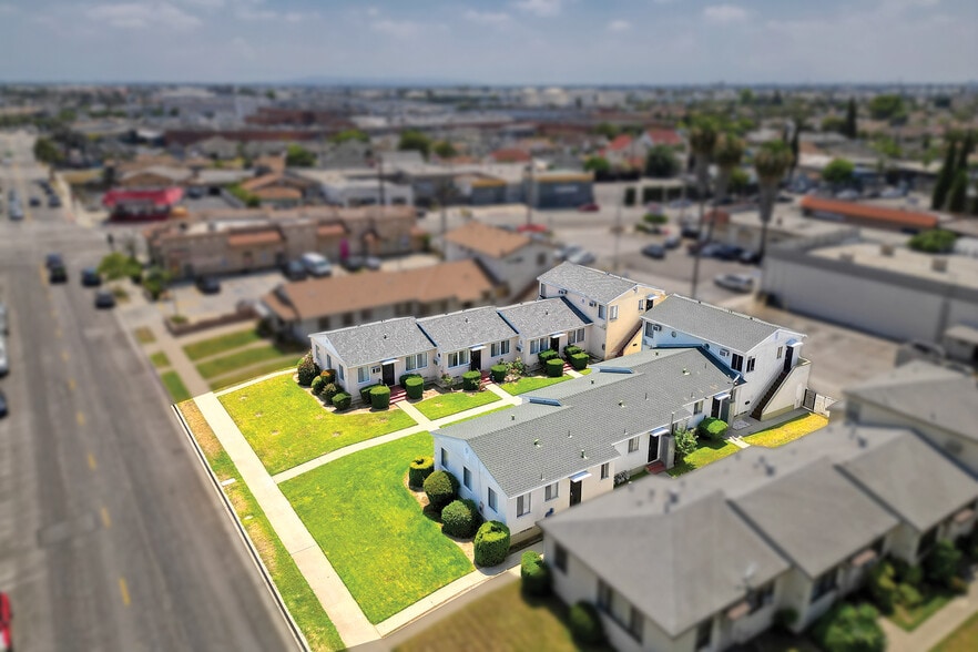 More Photos Of 217-221 S Maple Ave, Montebello Apartments For Sale