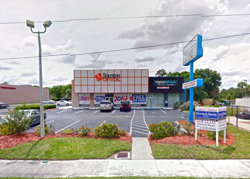 More Photos Of 2670-2860 NW Federal Hwy, Jensen Beach Storefront For Sale
