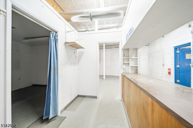 More Photos Of 324 Ringwood Ave, Pompton Lakes Storefront Retail Residential For Lease