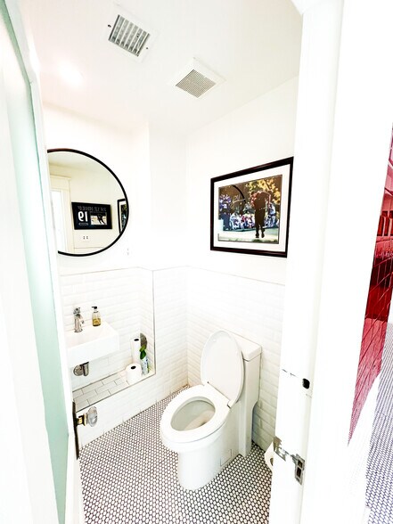 More Photos Of 1701 N Stanton St, El Paso Office Residential For Sale