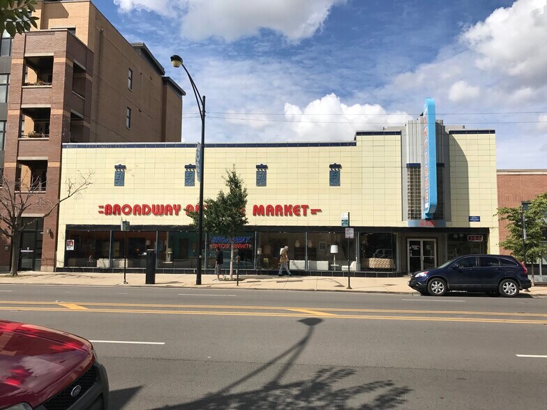 Primary Photo Of 6130 N Broadway St, Chicago General Retail For Sale