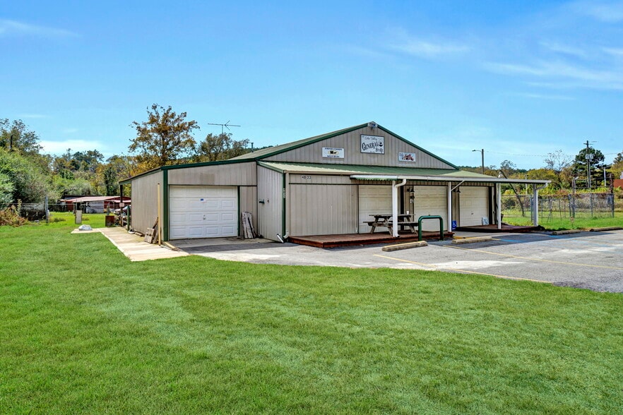 More Photos Of 4033 Geer Hwy, Cleveland General Retail For Sale