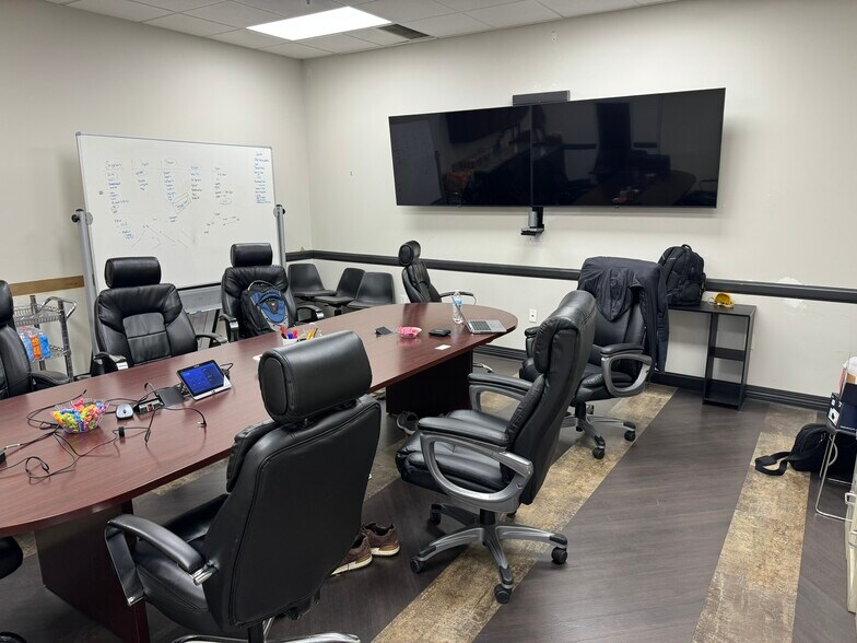 More Photos Of 16077 Industrial Pky, Middlefield Warehouse For Sale