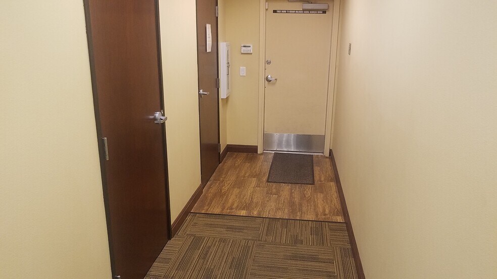 More Photos Of 7884 W Sahara Ave, Las Vegas Medical For Sale