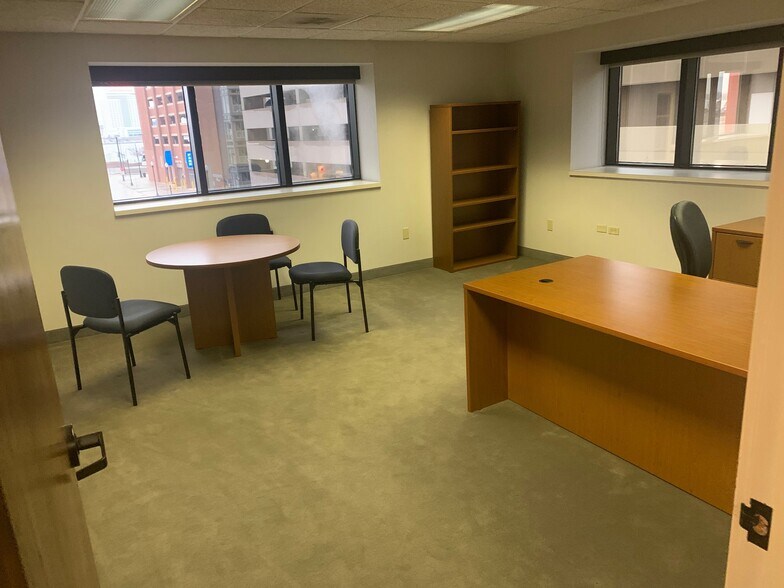 More Photos Of 600 Woodbridge St, Detroit Office For Lease