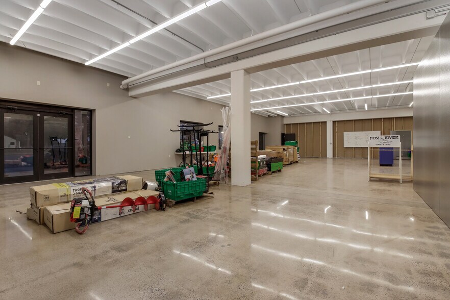 More Photos Of 1124 Hammond Ave, Rice Lake Freestanding For Lease