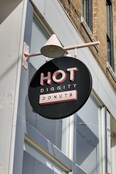 More Photos Of 1213 Hull St, Richmond Apartments For Lease