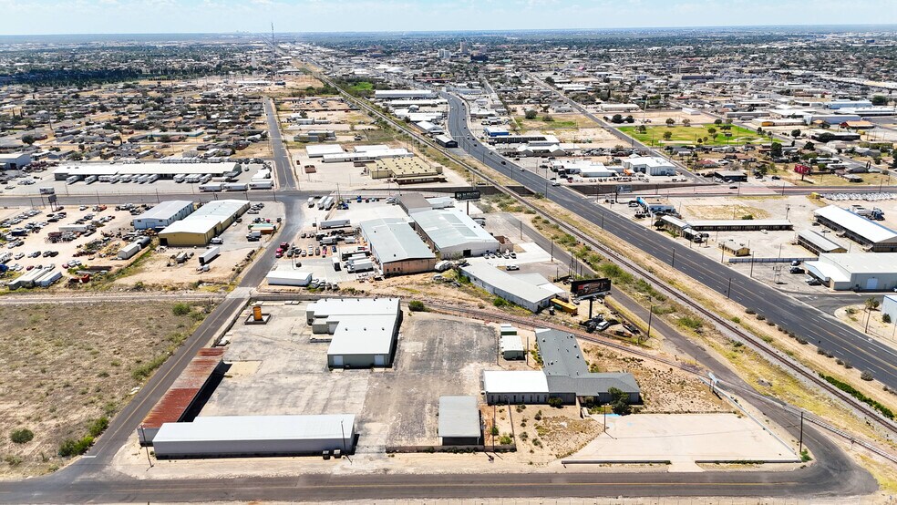 More Photos Of 100 Industrial Ave, Odessa Industrial For Sale