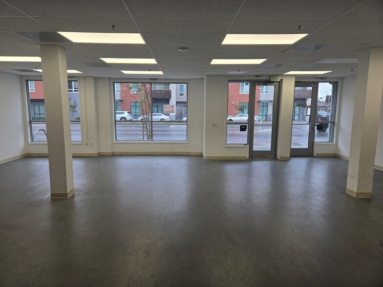 More Photos Of 9400 International Blvd, Oakland Apartments For Lease
