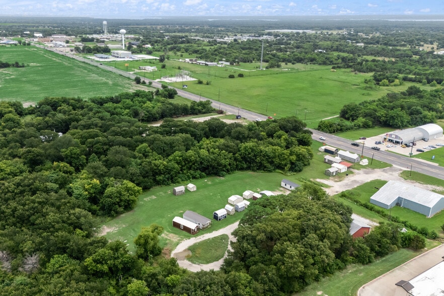 More Photos Of 766 E Quinlan Pky, Quinlan Land For Sale