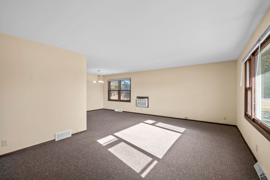 More Photos Of , Glendale Multifamily For Sale