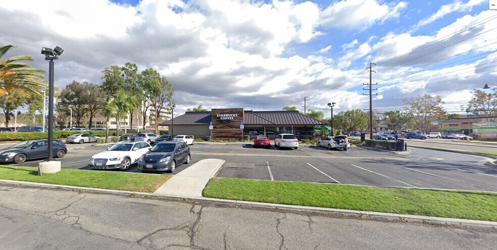 More Photos Of 2495-2597 Sycamore Dr, Simi Valley Unknown For Lease