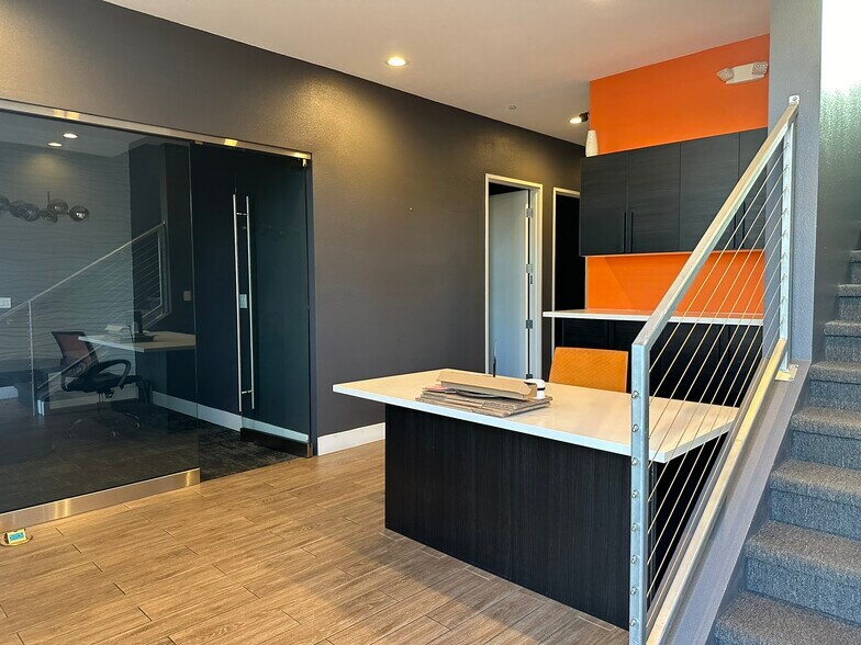 More Photos Of 7336 W Post Rd, Las Vegas Loft Creative Space For Lease